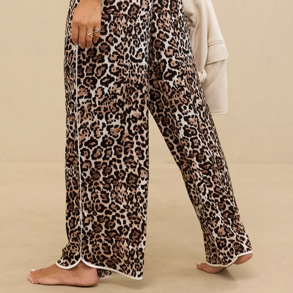 Aerie Size XL Tan Leopard Print Silky Off-Duty Satin Piping Trouser PJ Pants - Picture 3 of 7